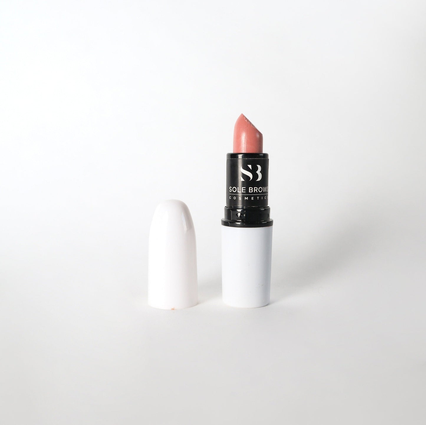 Labial Nude
